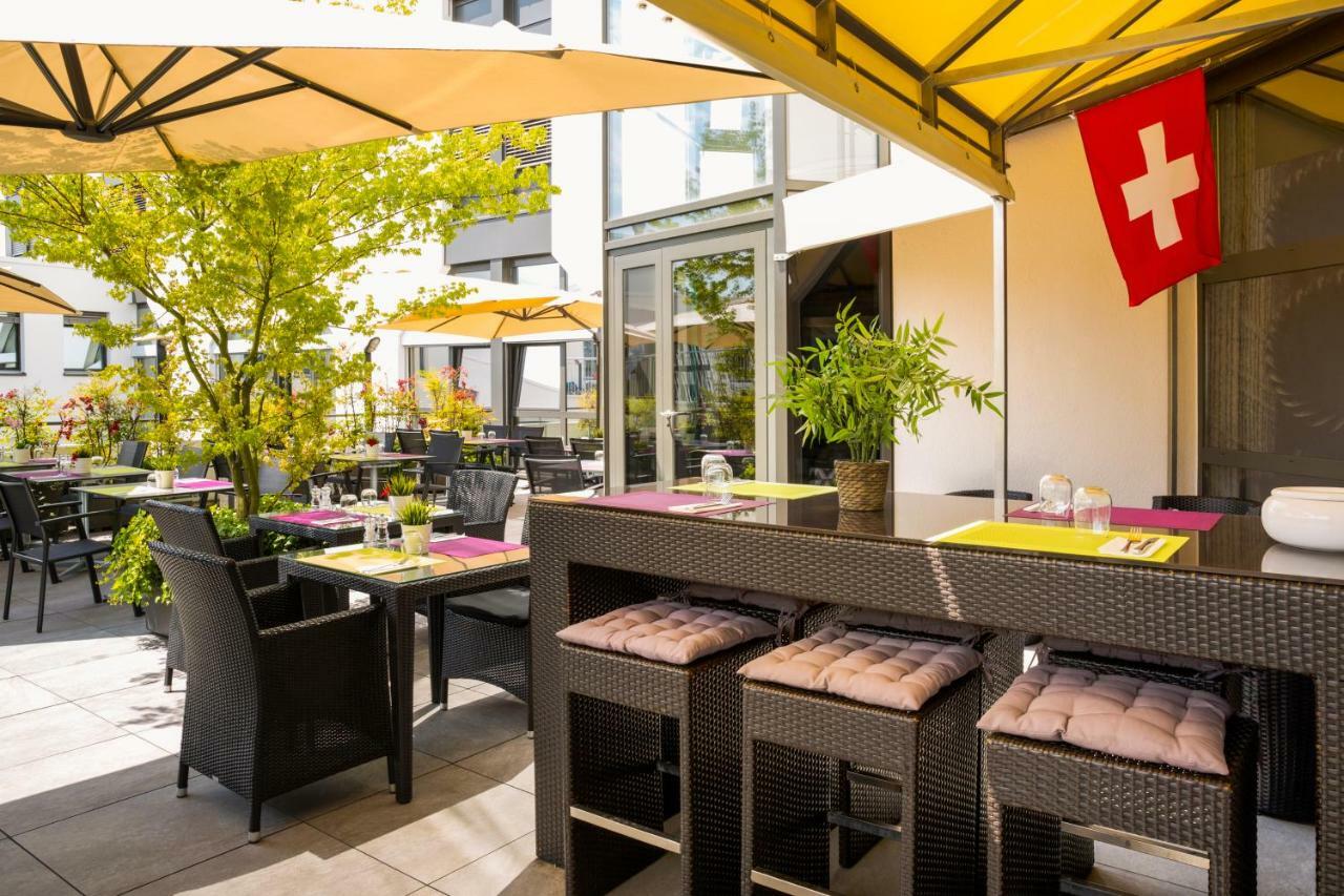 Ibis Lausanne Crissier Exterior photo